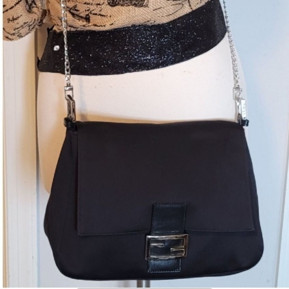 🖤🖤Fendi Neoprene Black Mama Baguette🖤🖤 - Picture 4 of 17